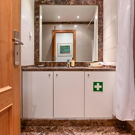 Columbano Garden, Family Apartment *