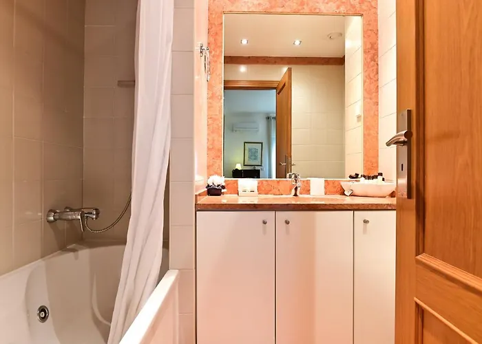 Columbano Garden, Family Apartment