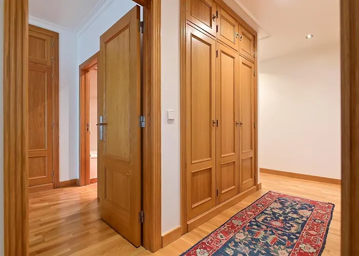 Columbano Garden, Family *